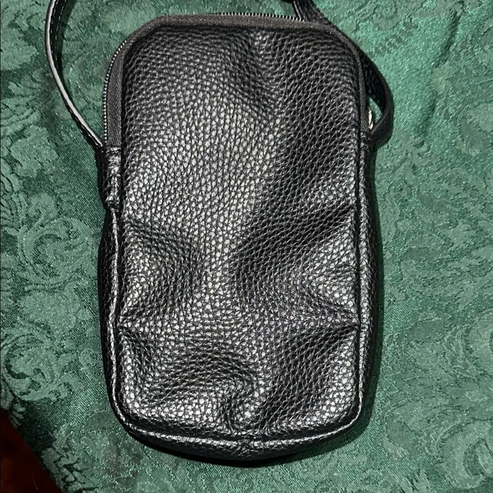 Nautica PEBBELED EMBORIDERED LOGO CROSSBODY PHONE BAG